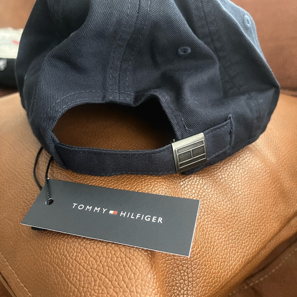 COPY - Navy Tommy Hilfiger Twill Cap - Picture 6 of 6
